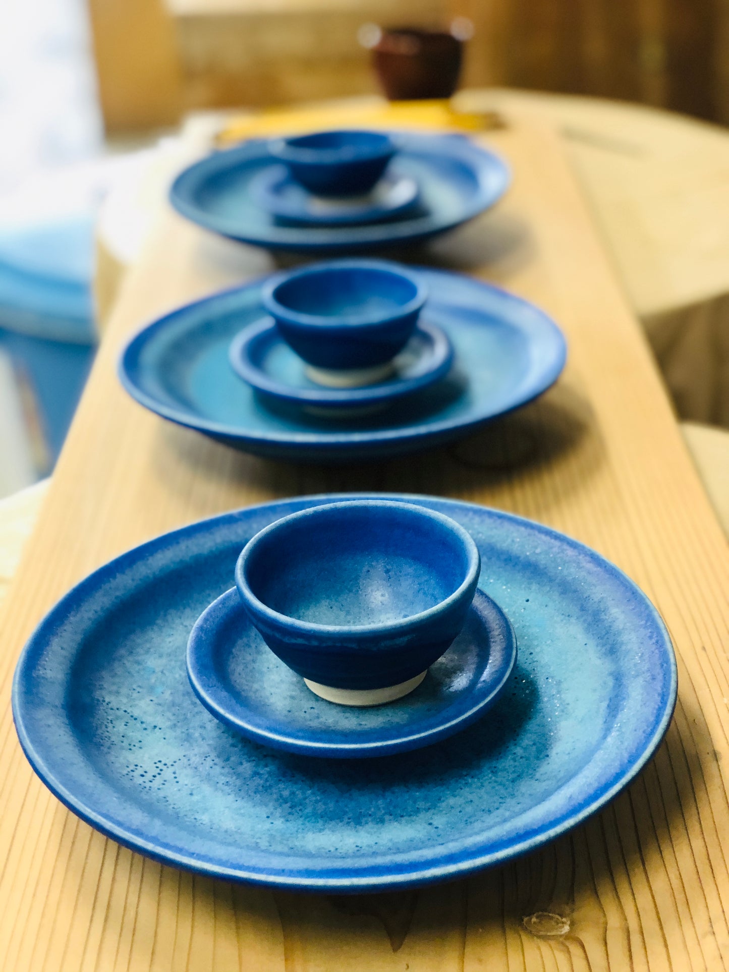 *海色のうつわ 豆皿1枚:富山県朝日町の海の色をイメージしたうつわです 『あさひのうつわ Asahi Blue』